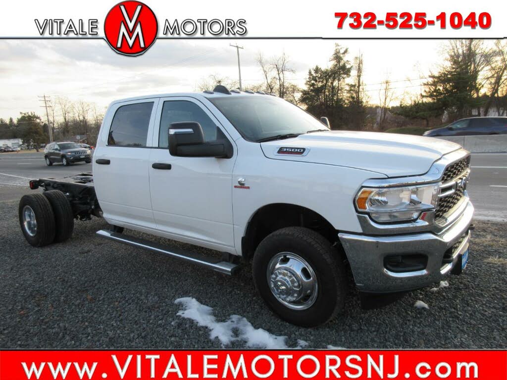 2024 RAM 3500 Chassis