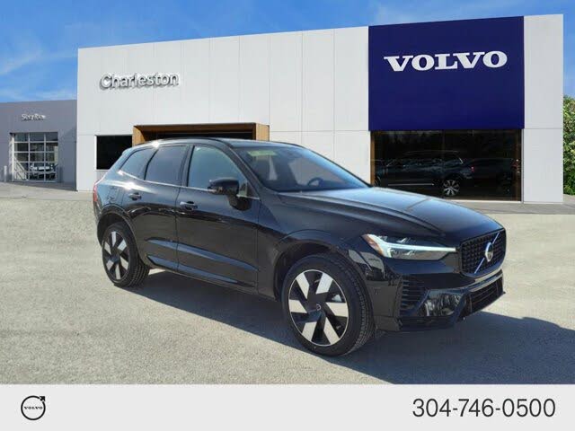 2025 Volvo XC60 Recharge T8 Plus Dark Theme eAWD