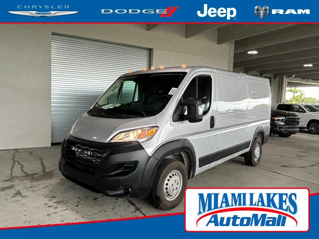2025 RAM ProMaster 2500 Tradesman 136 Low Roof Cargo Van FWD
