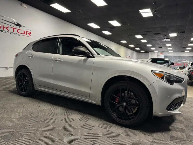 2020 Alfa Romeo Stelvio Sport RWD