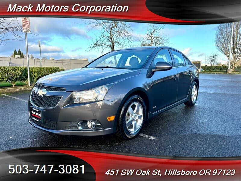 2011 Chevrolet Cruze 1LT Sedan FWD