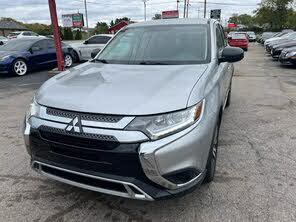 Mitsubishi Outlander ES FWD