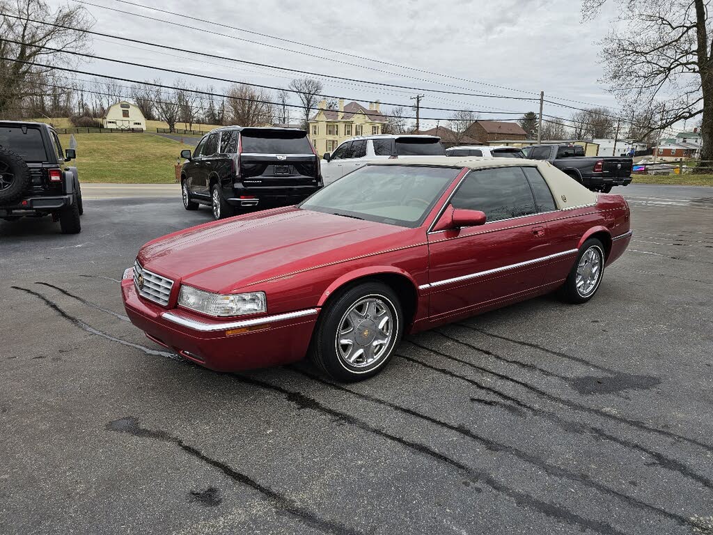 2001 Cadillac Eldorado ESC Coupe FWD