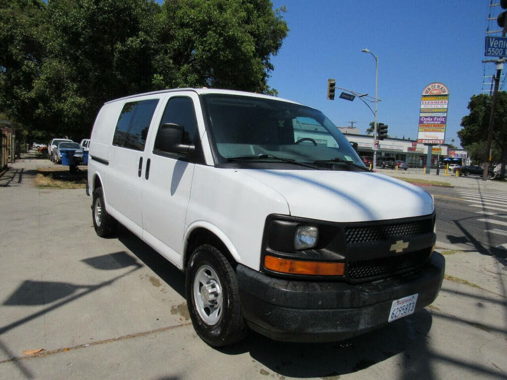 2012 Chevrolet Express Cargo 2500 RWD