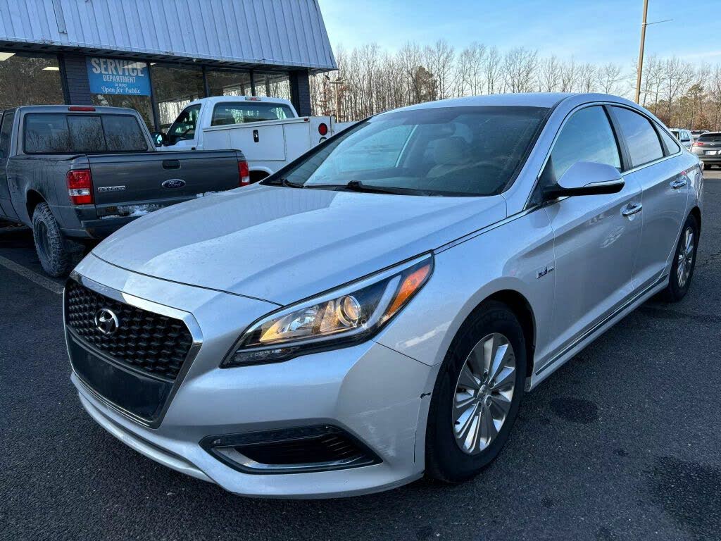 2016 Hyundai Sonata Hybrid SE FWD