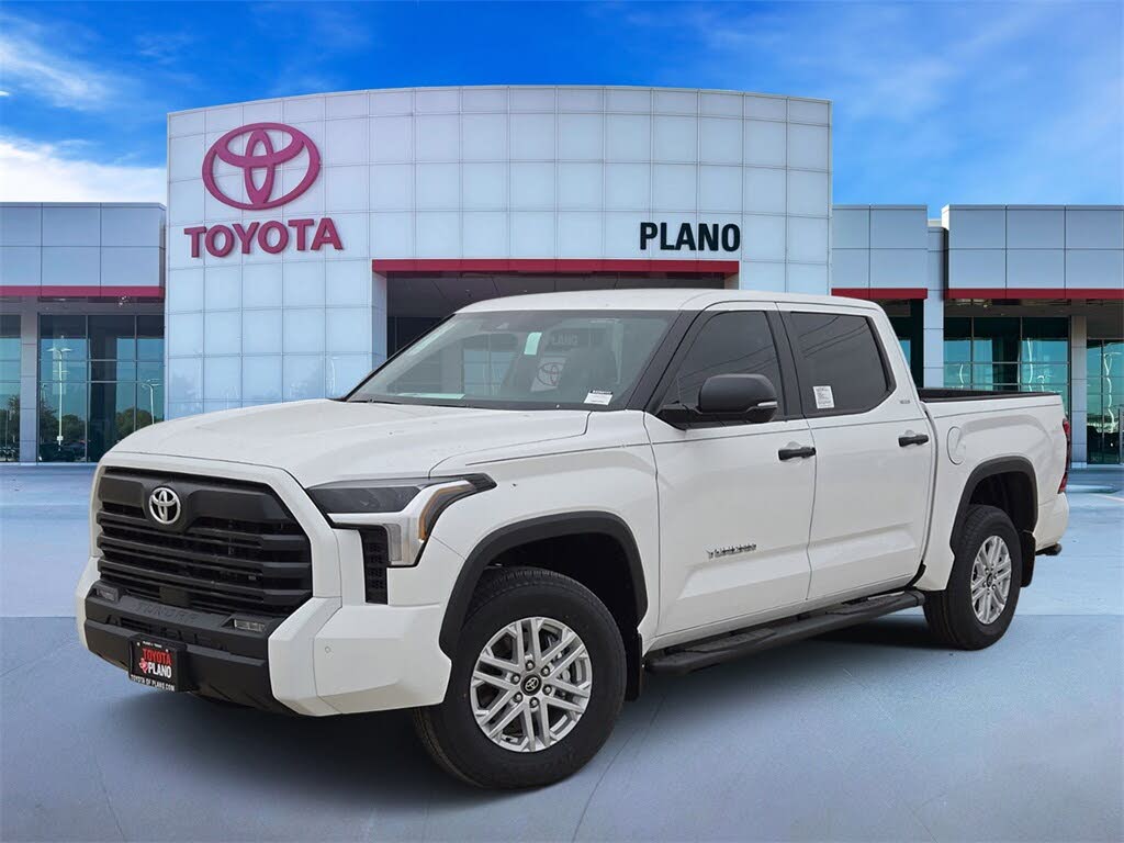 2025 Toyota Tundra SR5 CrewMax Cab 4WD