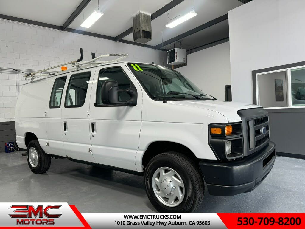 2011 Ford E-Series E-250 Cargo Van
