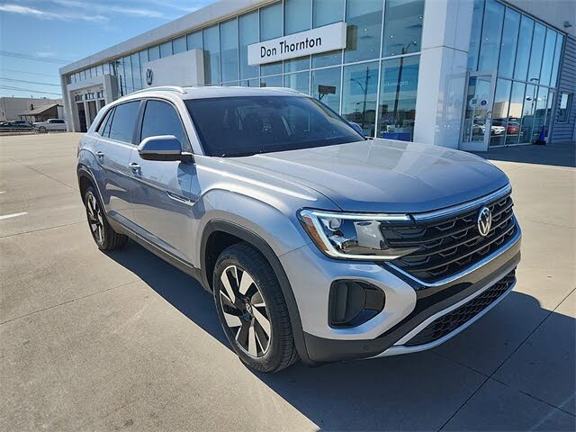 2025 Volkswagen Atlas Cross Sport SE 4Motion with Technology