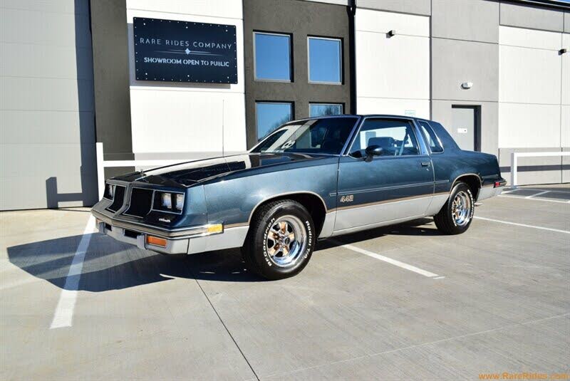 1986 Oldsmobile Cutlass Salon 442 Coupe RWD