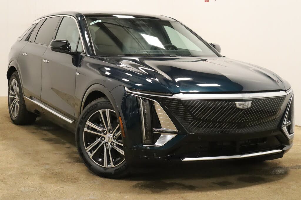 2024 Cadillac LYRIQ Luxury 2 RWD