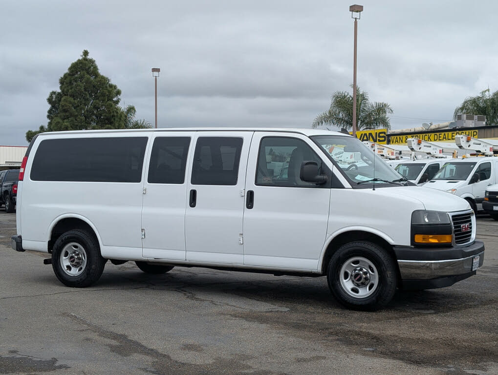 2018 GMC Savana LT 3500