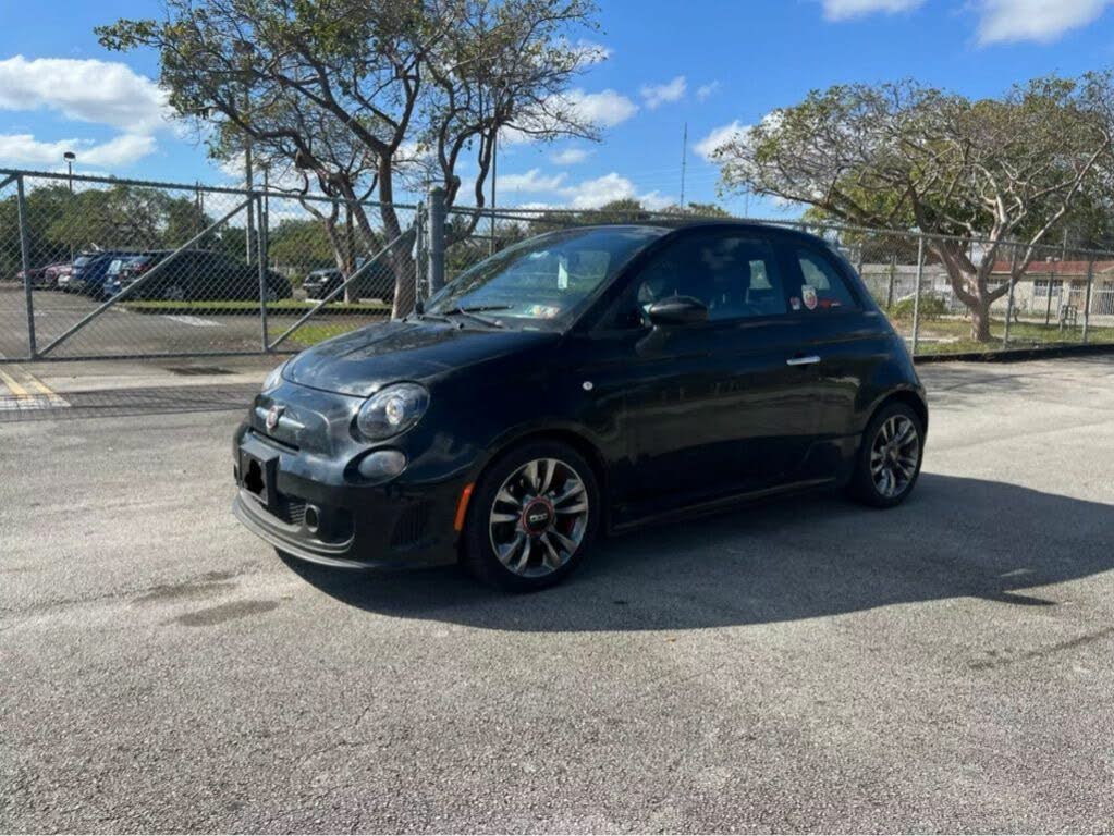 2014 FIAT 500 GQ Edition Convertible