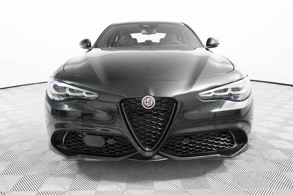 2025 Alfa Romeo Giulia RWD
