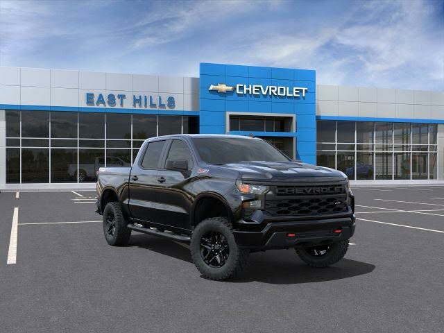 2025 Chevrolet Silverado 1500 Custom Trail Boss Crew Cab 4WD