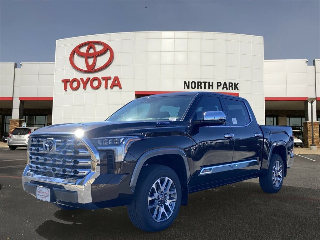 2025 Toyota Tundra Hybrid 1794 Edition HV CrewMax Cab 4WD
