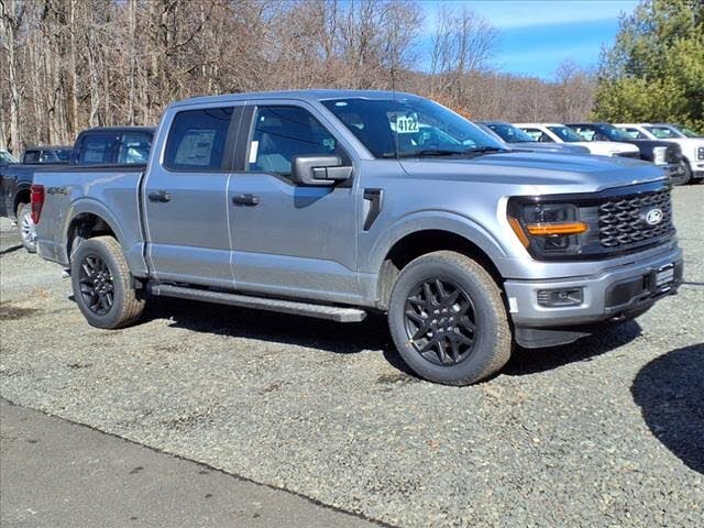 2025 Ford F-150 STX 4dr SuperCrew 4WD