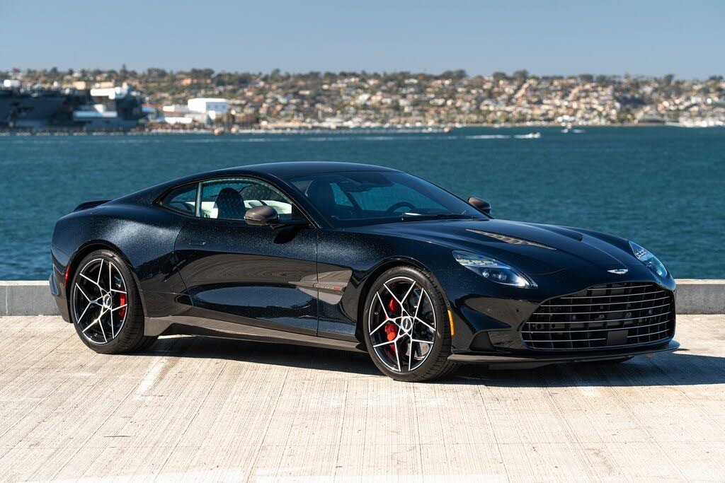 2025 Aston Martin Vanquish Coupe RWD