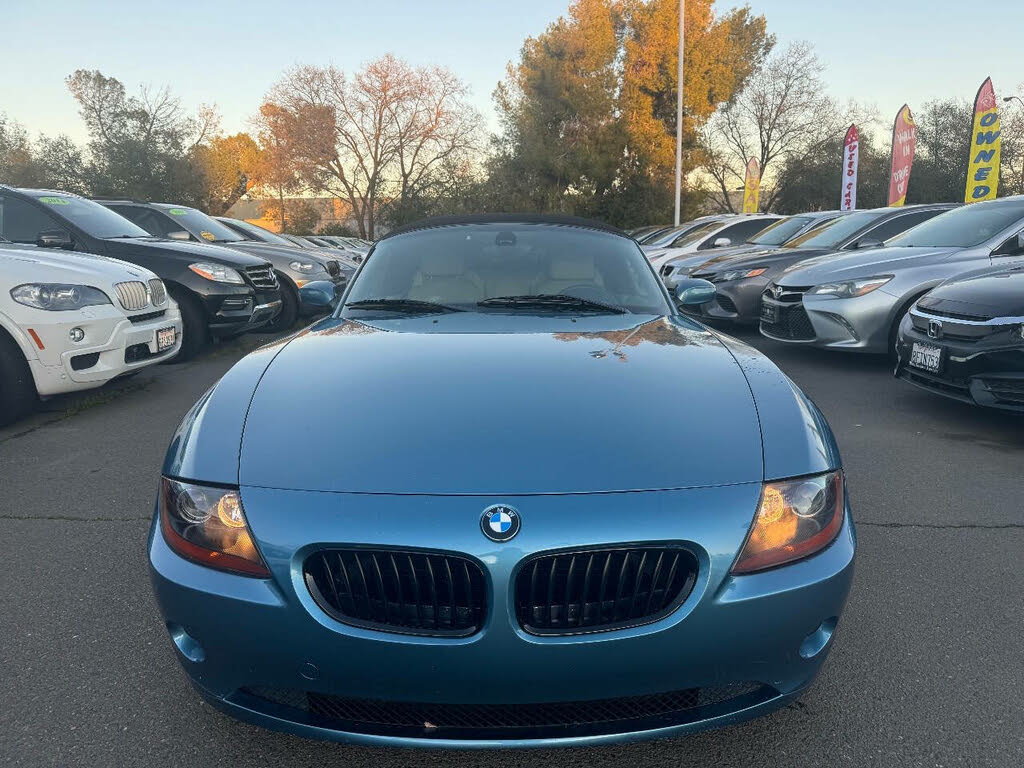 2003 BMW Z4 2.5i Roadster RWD