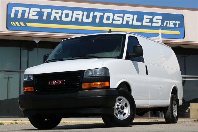 2020 GMC Savana Cargo 2500 RWD