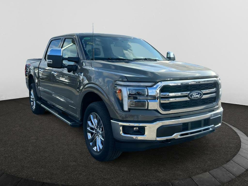 2025 Ford F-150 Lariat SuperCrew 4WD