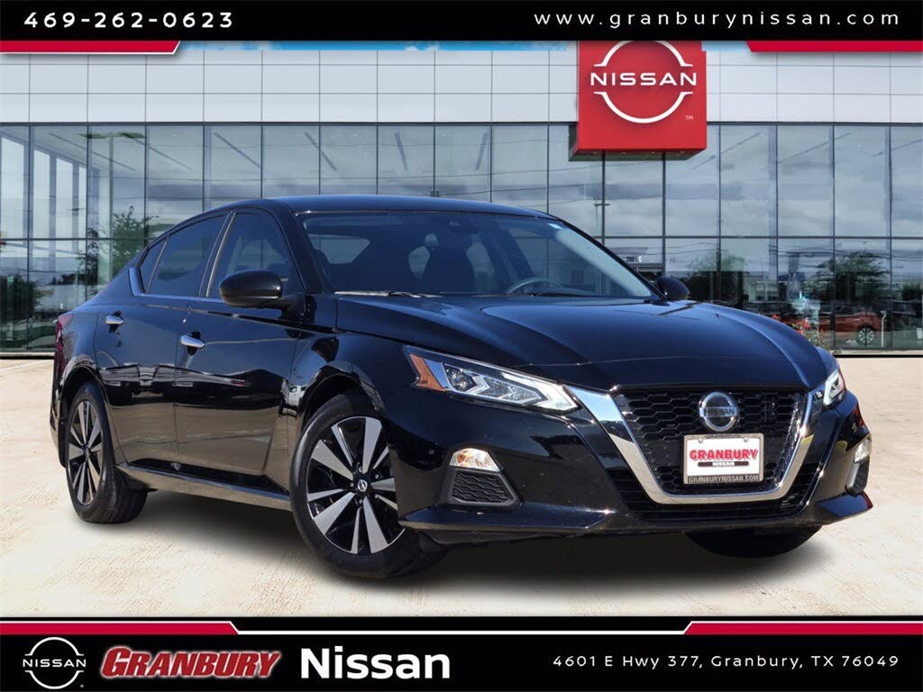 2022 Nissan Altima 2.5 SV FWD