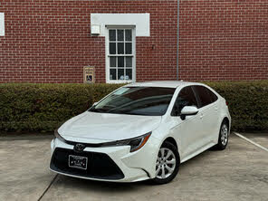 Toyota Corolla LE FWD