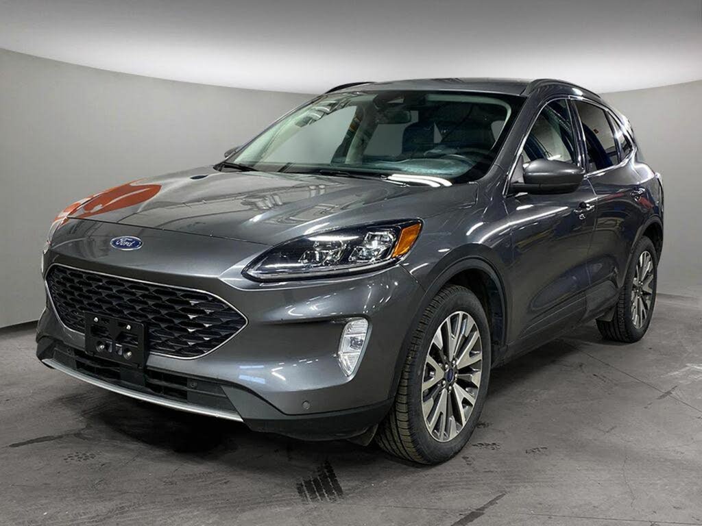 2022 Ford Escape Titanium AWD