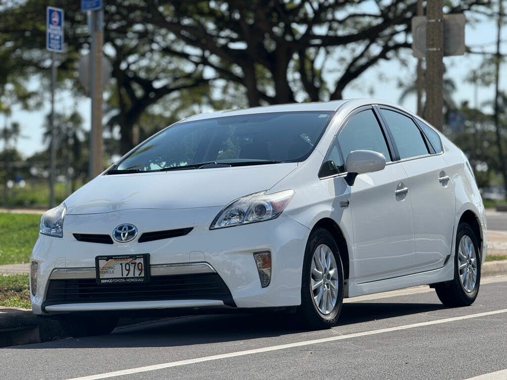 2012 Toyota Prius Plug-In Hybrid Advanced