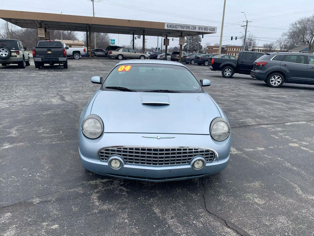 2004 Ford Thunderbird Deluxe RWD