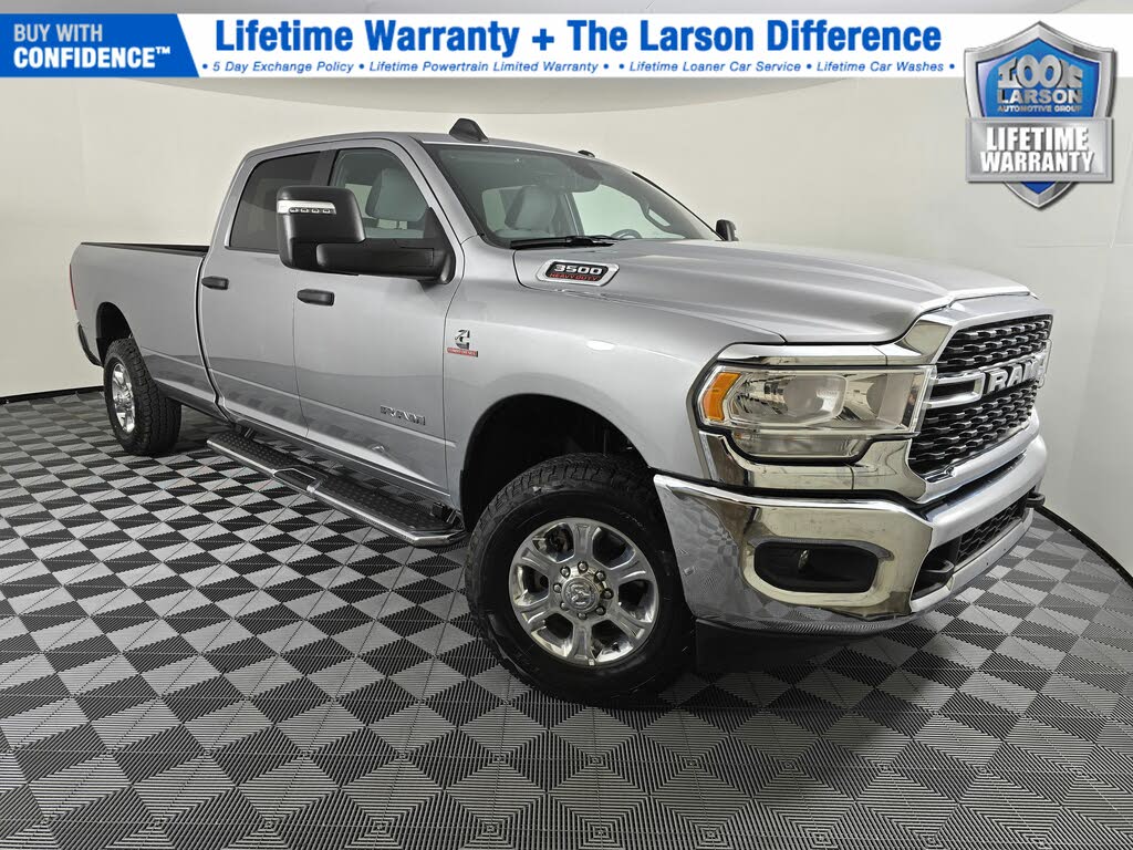 2023 RAM 3500 Big Horn Crew Cab LB 4WD