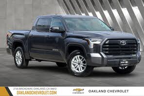 Toyota Tundra SR5 CrewMax Cab RWD