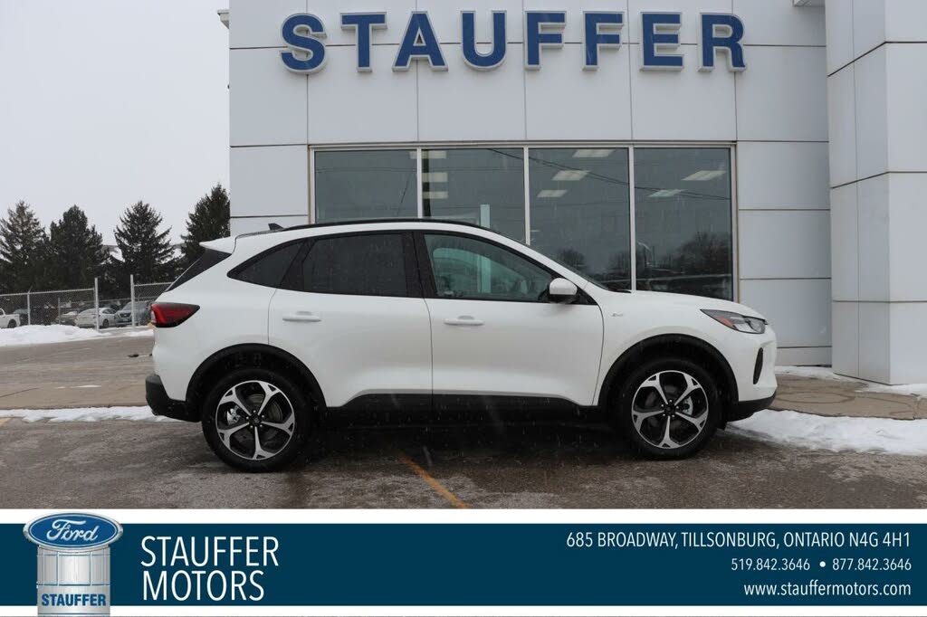 2025 Ford Escape ST-Line Select AWD