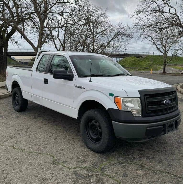 2014 Ford F-150 XL SuperCab 4WD