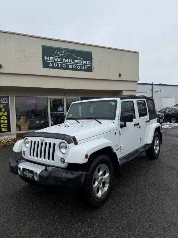 2015 Jeep Wrangler Unlimited Sahara 4WD