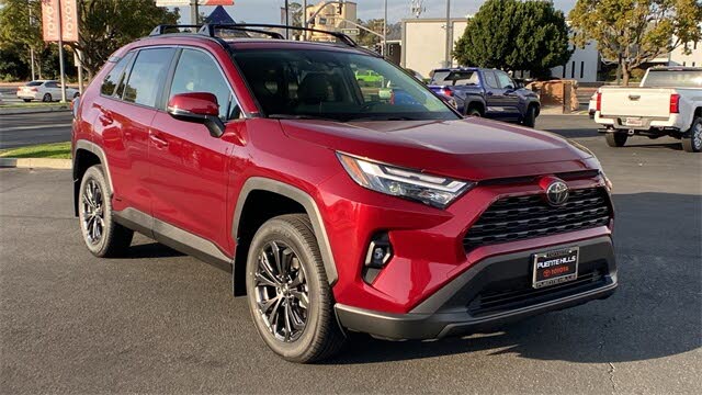 2025 Toyota RAV4 Hybrid XLE Premium AWD