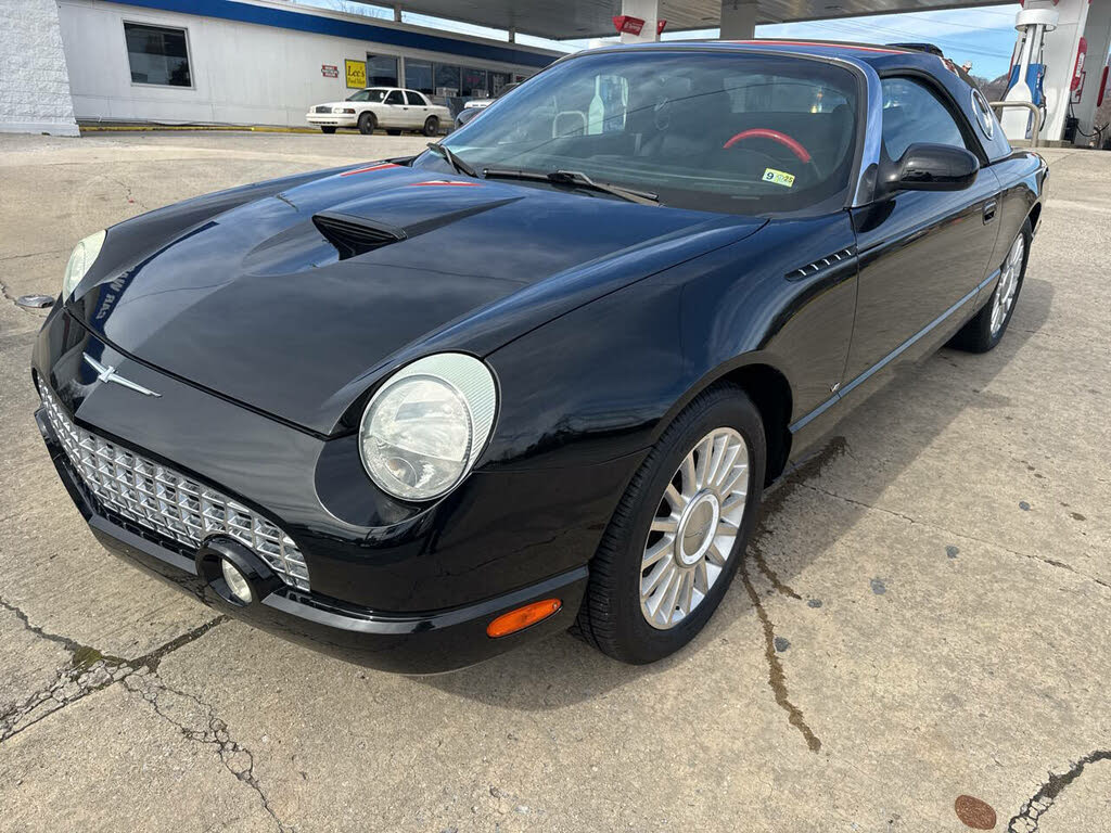 2004 Ford Thunderbird Deluxe RWD