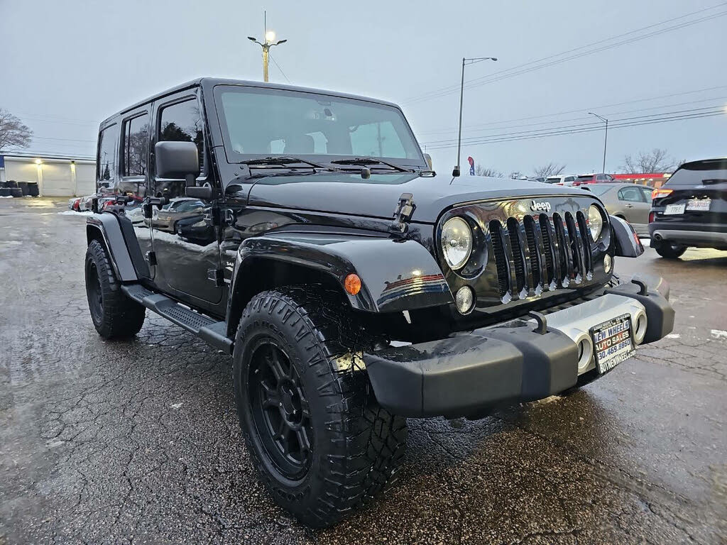 2014 Jeep Wrangler Unlimited Sahara 4WD