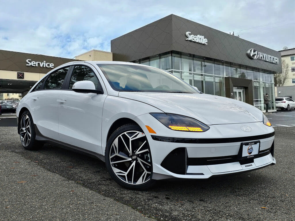 2025 Hyundai Ioniq 6 SEL AWD