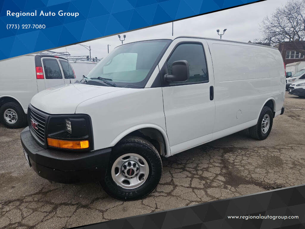 2015 GMC Savana Cargo 3500 RWD