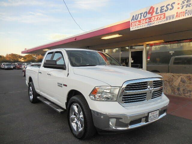 2016 RAM 1500 SLT Quad Cab 4WD