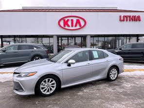 Toyota Camry LE AWD