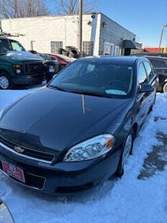 2010 Chevrolet Impala LT FWD