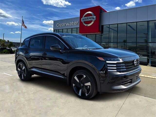 2025 Nissan Kicks SR AWD