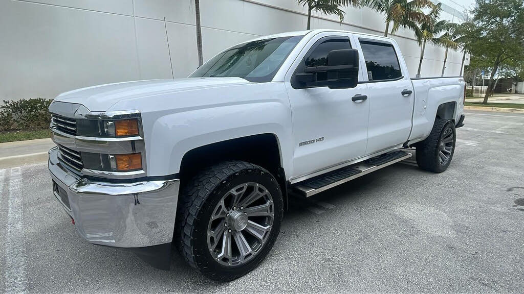 2016 Chevrolet Silverado 2500HD Work Truck Crew Cab 4WD