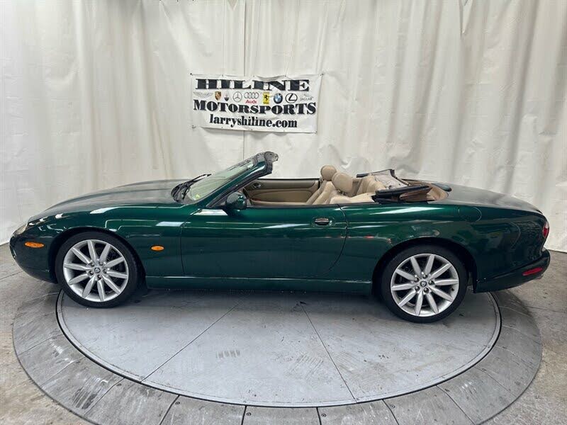 2005 Jaguar XK-Series XK8 Convertible RWD