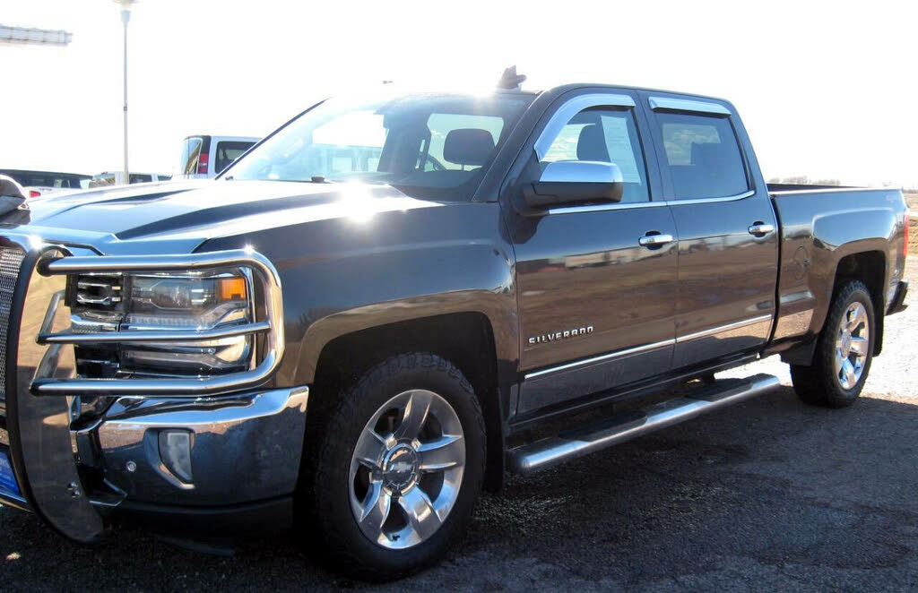 2016 Chevrolet Silverado 1500 LTZ Z71 Crew Cab 4WD