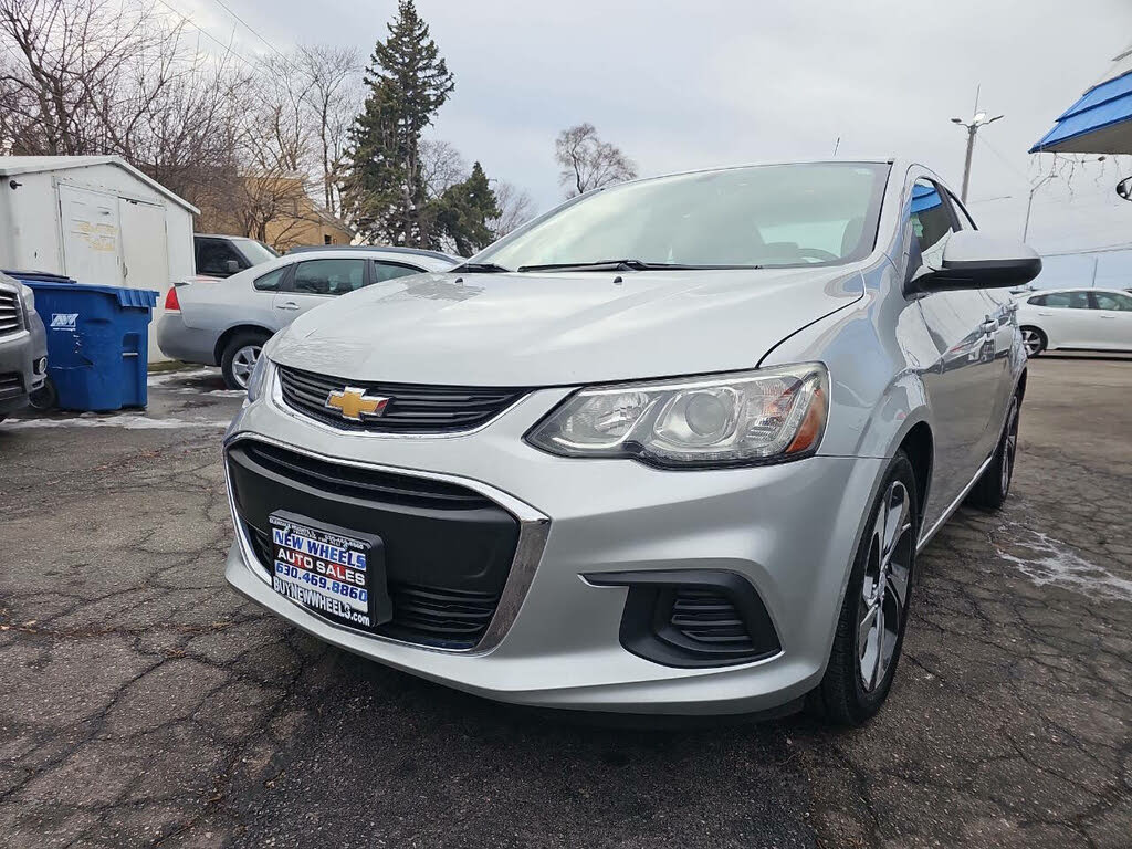 2019 Chevrolet Sonic Premier Sedan FWD