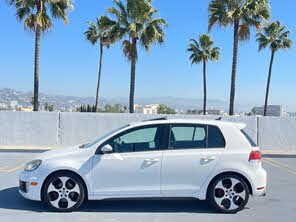 Volkswagen Golf GTI 2.0T 4-Door FWD with Sunroof and Navigation