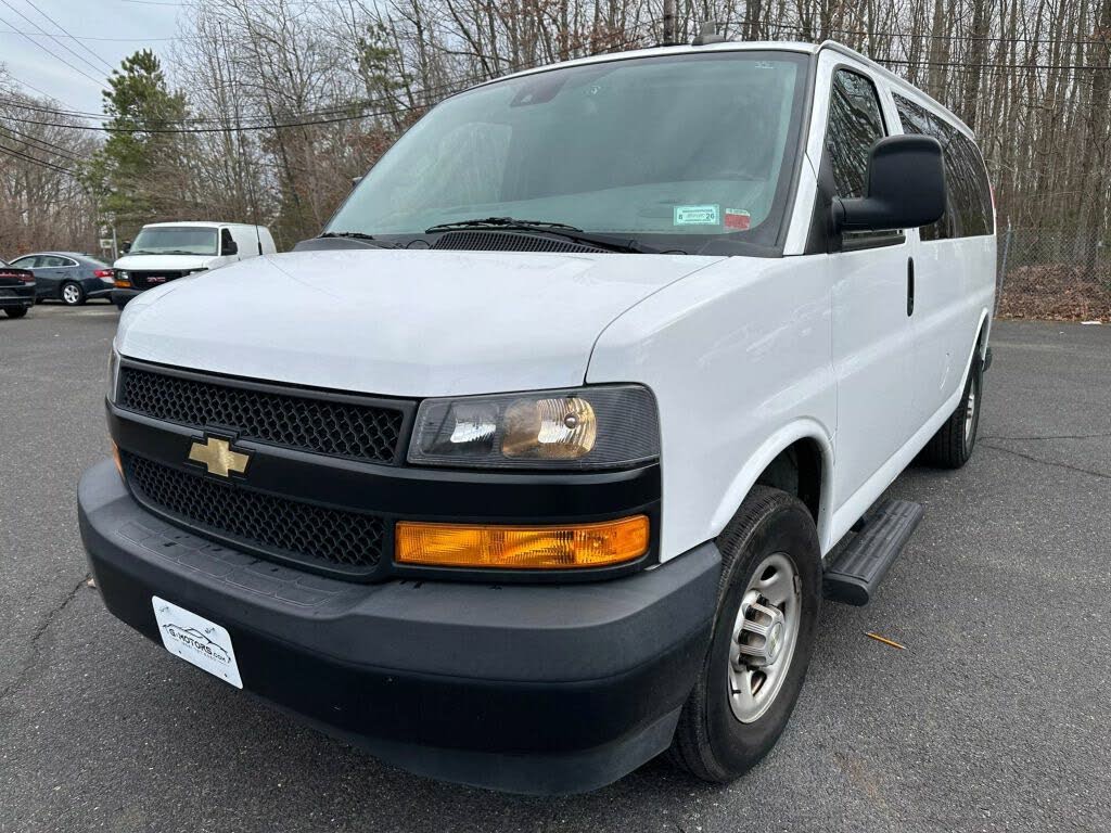 2020 Chevrolet Express 3500 LS RWD