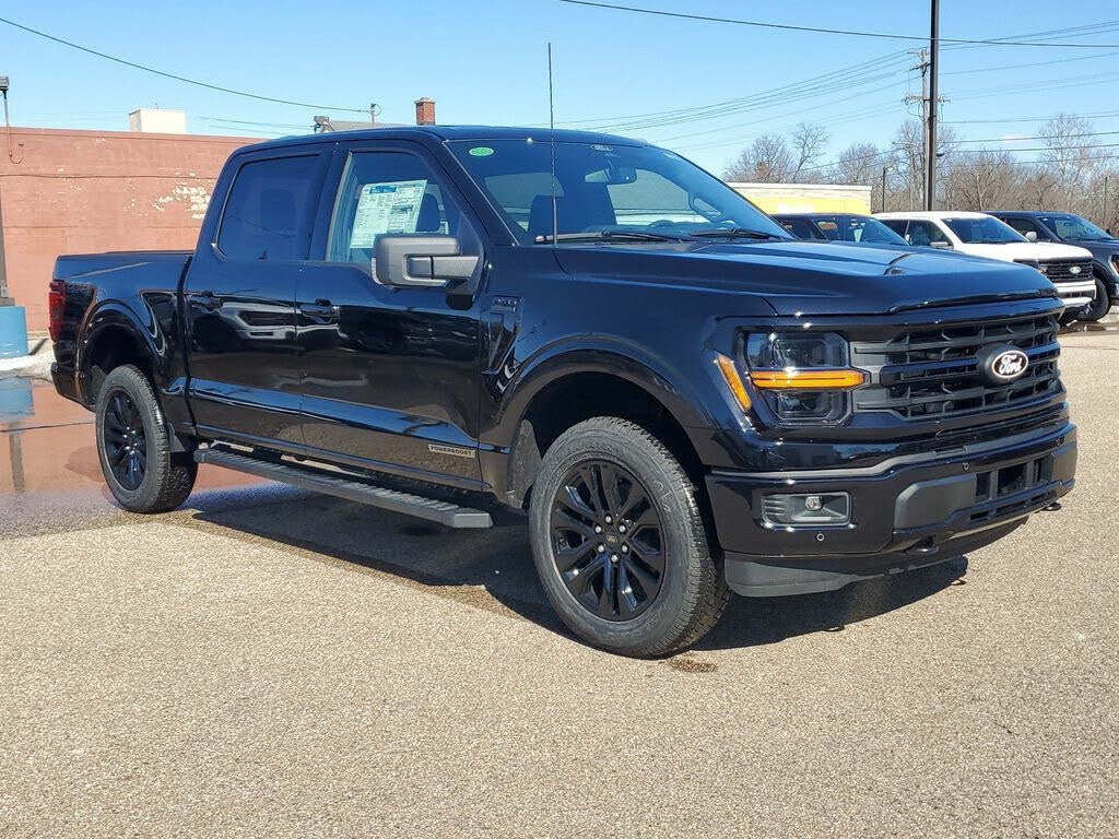 2025 Ford F-150 XLT SuperCrew 4WD
